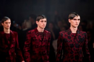 Alexander McQueen AW15 (Dan Sims, British Fashion Council) 4
